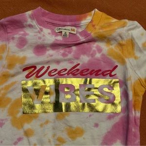 C&C CALIFORNIA Kids Tie Dye Weekend Vibes Pullover Sweatshirt - Size M (7/8)